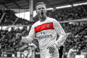 雷速首页-库里27场后回归首秀爆冷，FPX主场沸腾！